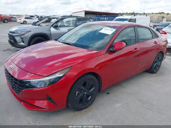 KMHLS4AG2NU276458 2022 HYUNDAI ELANTRA - Image 2