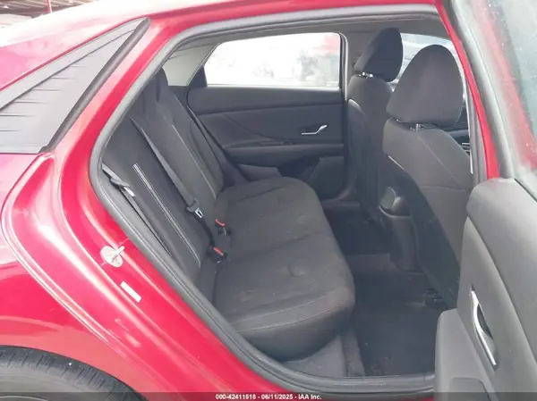 KMHLS4AG2NU276458 2022 HYUNDAI ELANTRA - Image 8