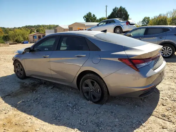 KMHLS4AG2NU335881 2022 HYUNDAI ELANTRA - Image 2