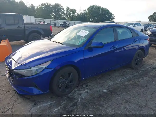 KMHLS4AG2NU367617 2022 HYUNDAI ELANTRA - Image 2