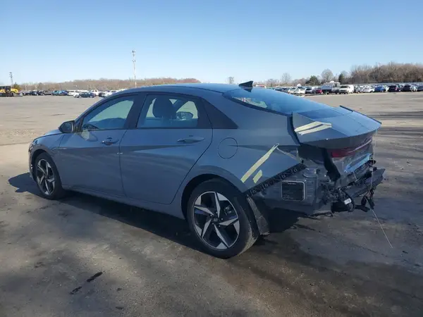 KMHLS4AG2PU409402 2023 HYUNDAI ELANTRA - Image 2