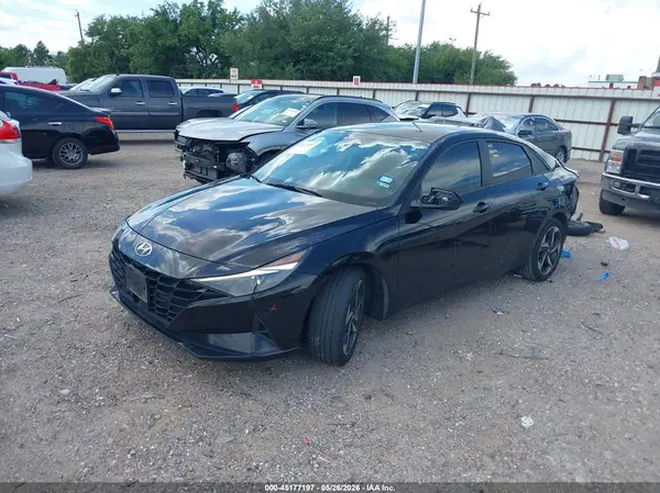 KMHLS4AG2PU416494 2023 HYUNDAI ELANTRA - Image 2