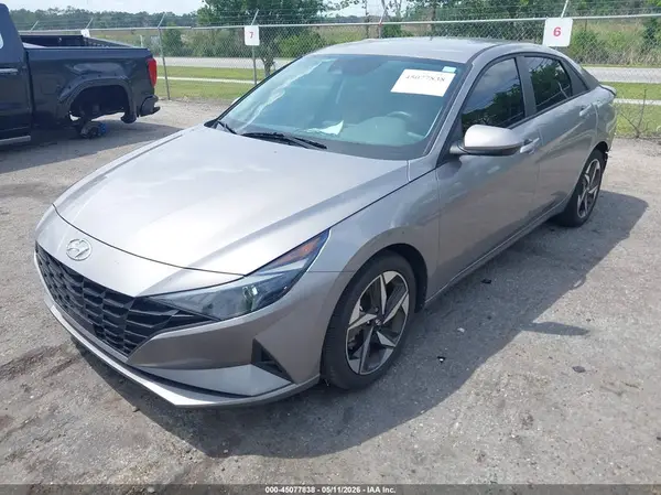 KMHLS4AG2PU428922 2023 HYUNDAI ELANTRA - Image 2