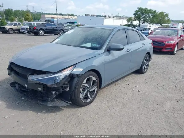 KMHLS4AG2PU434770 2023 HYUNDAI ELANTRA - Image 2