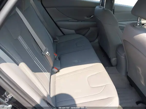 KMHLS4AG2PU437233 2023 HYUNDAI ELANTRA - Image 8