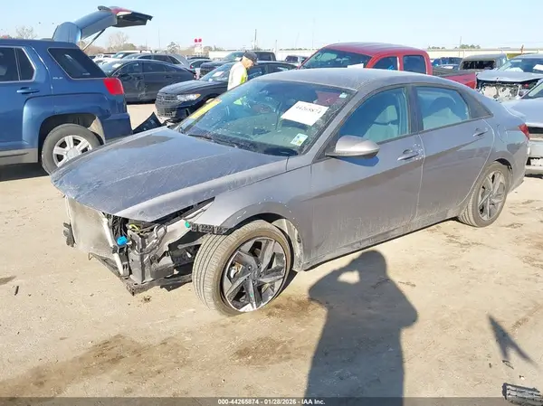 KMHLS4AG2PU511315 2023 HYUNDAI ELANTRA - Image 2