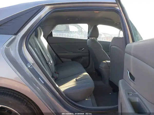 KMHLS4AG2PU511315 2023 HYUNDAI ELANTRA - Image 8