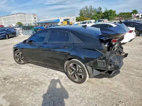 KMHLS4AG2PU518426 2023 HYUNDAI ELANTRA - Image 2