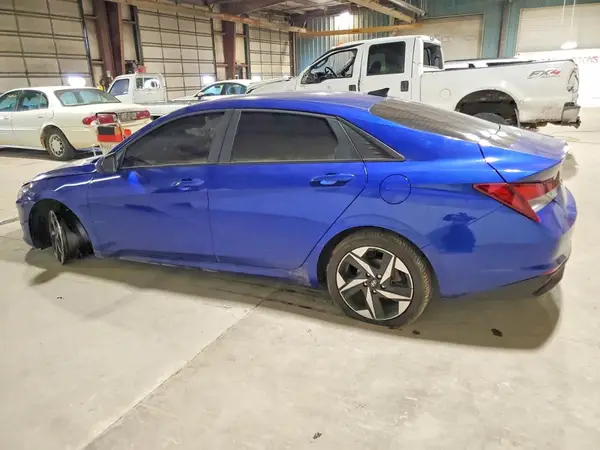 KMHLS4AG2PU527594 2023 HYUNDAI ELANTRA - Image 2
