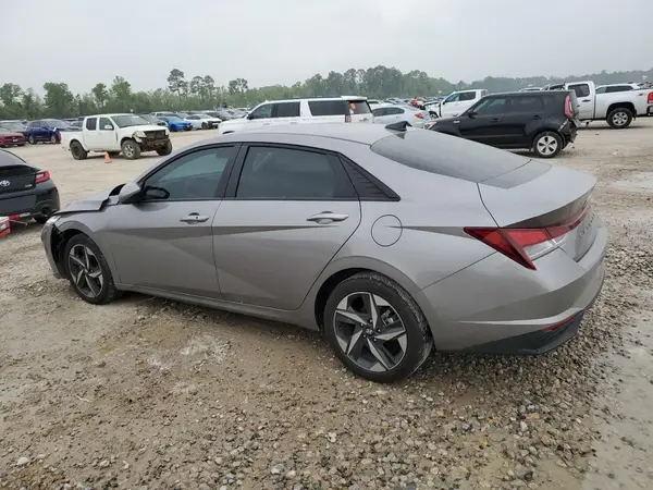KMHLS4AG2PU563706 2023 HYUNDAI ELANTRA - Image 2