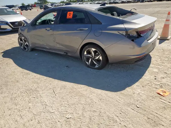 KMHLS4AG2PU566962 2023 HYUNDAI ELANTRA - Image 2