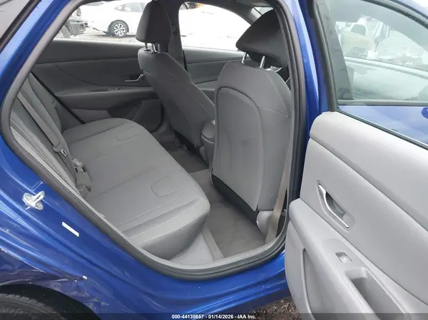 KMHLS4AG2PU568923 2023 HYUNDAI ELANTRA - Image 8