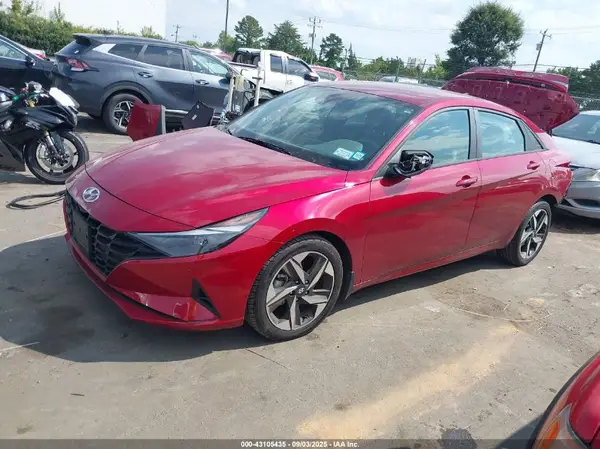 KMHLS4AG2PU572793 2023 HYUNDAI ELANTRA - Image 2