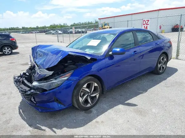 KMHLS4AG2PU584829 2023 HYUNDAI ELANTRA - Image 2