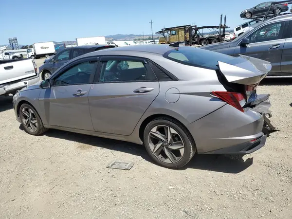 KMHLS4AG2PU591747 2023 HYUNDAI ELANTRA - Image 2