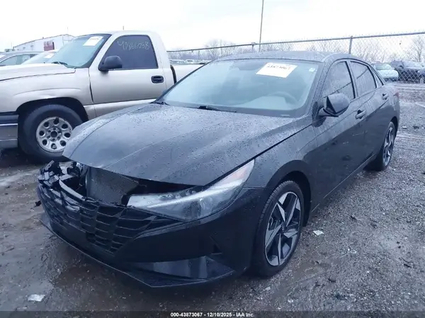 KMHLS4AG2PU593742 2023 HYUNDAI ELANTRA - Image 2