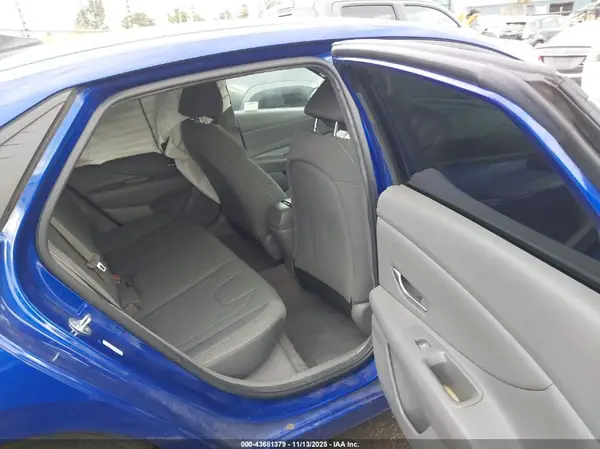 KMHLS4AG2PU602178 2023 HYUNDAI ELANTRA - Image 8