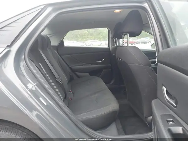 KMHLS4AG2PU604545 2023 HYUNDAI ELANTRA - Image 8