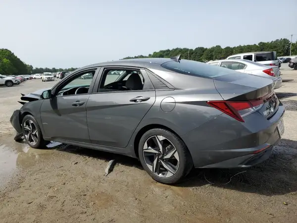 KMHLS4AG2PU611933 2023 HYUNDAI ELANTRA - Image 2
