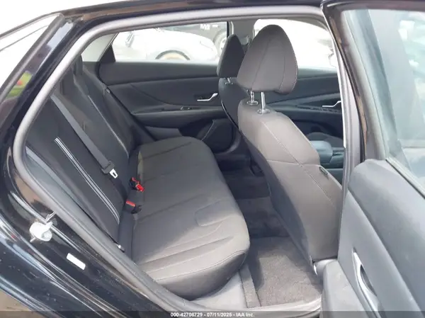 KMHLS4AG2PU612113 2023 HYUNDAI ELANTRA - Image 8