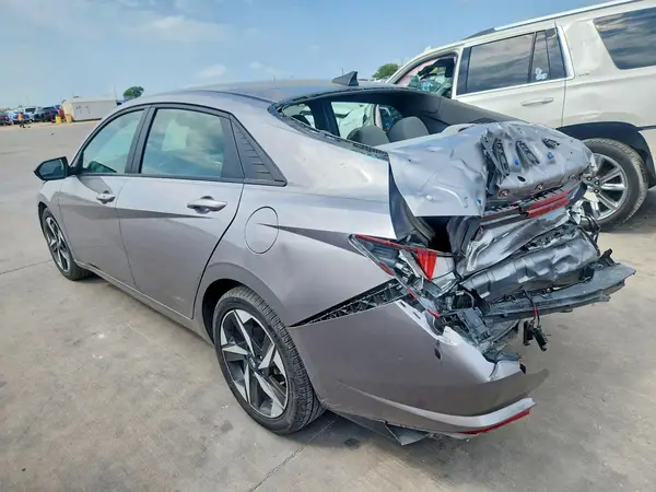 KMHLS4AG2PU618901 2023 HYUNDAI ELANTRA - Image 2
