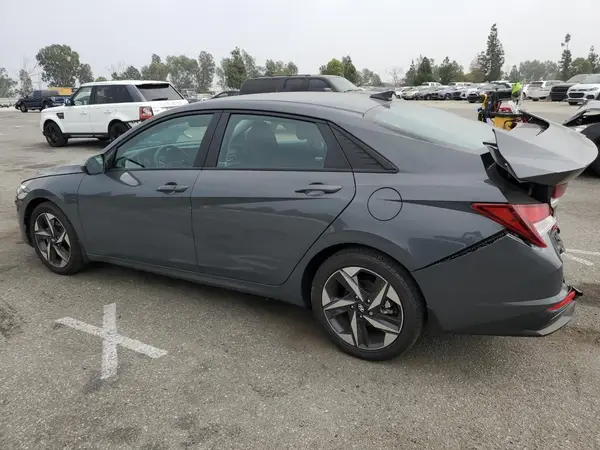KMHLS4AG2PU625511 2023 HYUNDAI ELANTRA - Image 2