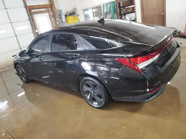 KMHLS4AG3MU135879 2021 HYUNDAI ELANTRA - Image 2