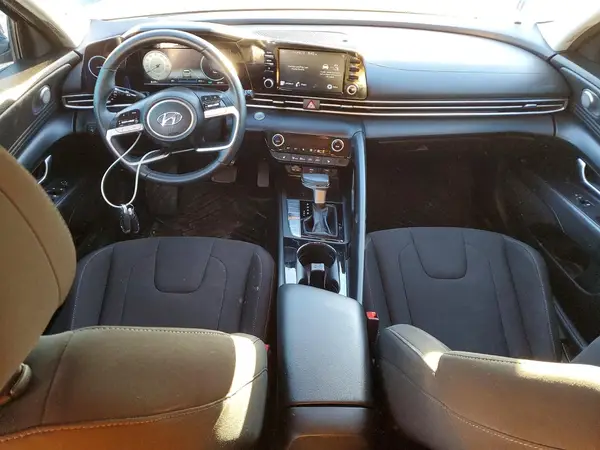 KMHLS4AG3NU227401 2022 HYUNDAI ELANTRA - Image 8