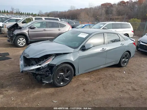 KMHLS4AG3NU296637 2022 HYUNDAI ELANTRA - Image 2