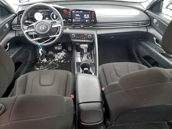 KMHLS4AG3NU318801 2022 HYUNDAI ELANTRA - Image 8