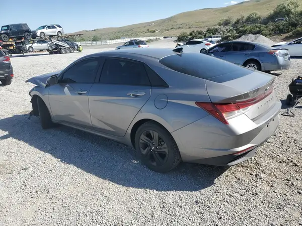 KMHLS4AG3NU335856 2022 HYUNDAI ELANTRA - Image 2