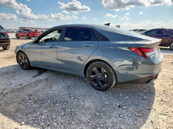 KMHLS4AG3NU336232 2022 HYUNDAI ELANTRA - Image 2