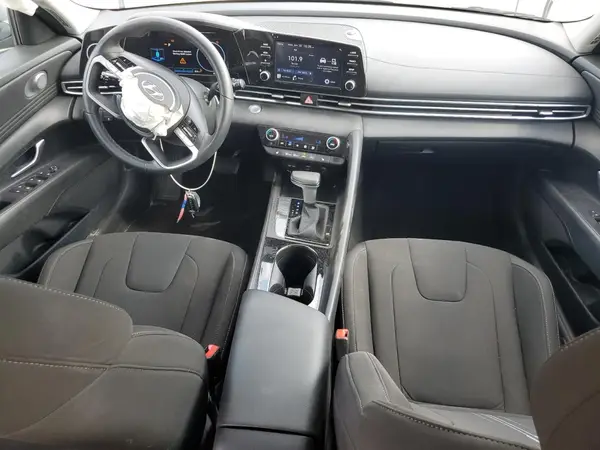 KMHLS4AG3NU367626 2022 HYUNDAI ELANTRA - Image 8