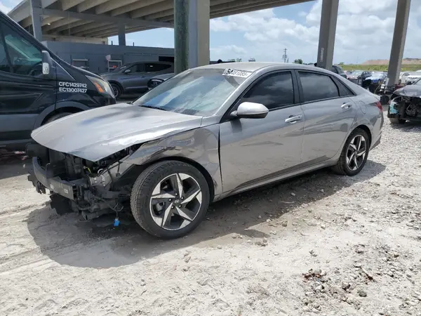 KMHLS4AG3PU401938 2023 HYUNDAI ELANTRA - Image 1