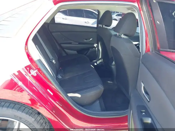 KMHLS4AG3PU430856 2023 HYUNDAI ELANTRA - Image 8