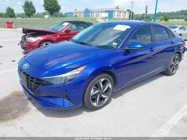 KMHLS4AG3PU437175 2023 HYUNDAI ELANTRA - Image 2