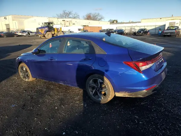 KMHLS4AG3PU444241 2023 HYUNDAI ELANTRA - Image 2