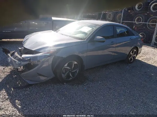KMHLS4AG3PU447446 2023 HYUNDAI ELANTRA - Image 2
