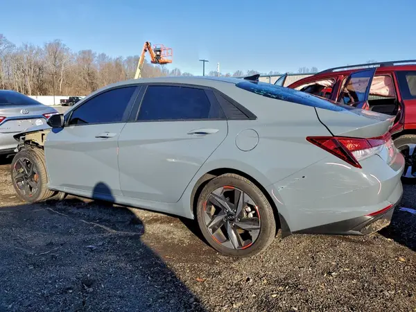 KMHLS4AG3PU449259 2023 HYUNDAI ELANTRA - Image 2