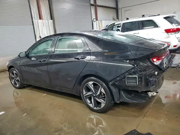 KMHLS4AG3PU453330 2023 HYUNDAI ELANTRA - Image 2