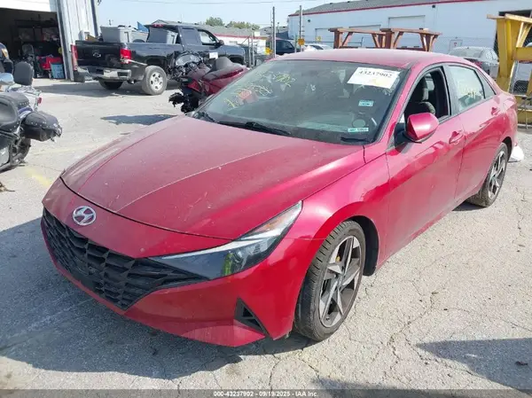 KMHLS4AG3PU464179 2023 HYUNDAI ELANTRA - Image 2