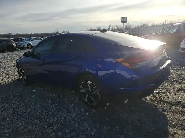KMHLS4AG3PU477465 2023 HYUNDAI ELANTRA - Image 2