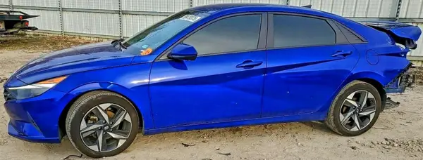 KMHLS4AG3PU480561 2023 HYUNDAI ELANTRA - Image 1