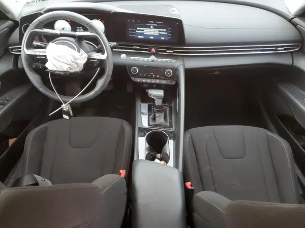 KMHLS4AG3PU501151 2023 HYUNDAI ELANTRA - Image 8