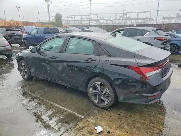 KMHLS4AG3PU518693 2023 HYUNDAI ELANTRA - Image 2