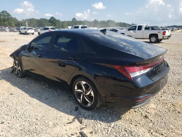 KMHLS4AG3PU557090 2023 HYUNDAI ELANTRA - Image 2