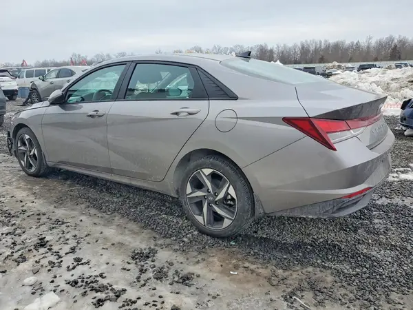 KMHLS4AG3PU559597 2023 HYUNDAI ELANTRA - Image 2