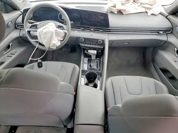 KMHLS4AG3PU559597 2023 HYUNDAI ELANTRA - Image 8