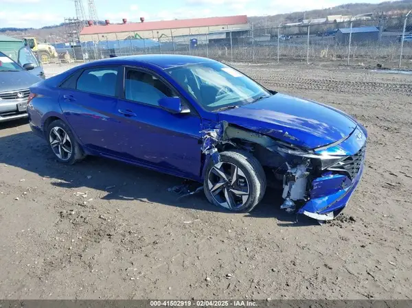 KMHLS4AG3PU569773 2023 HYUNDAI ELANTRA - Image 1
