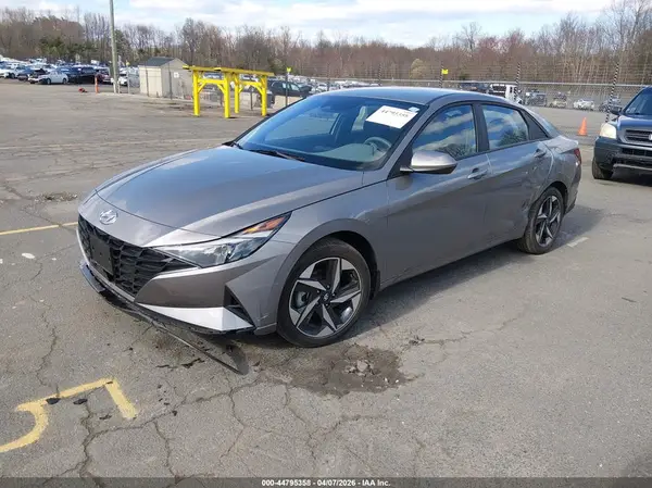 KMHLS4AG3PU572673 2023 HYUNDAI ELANTRA - Image 2